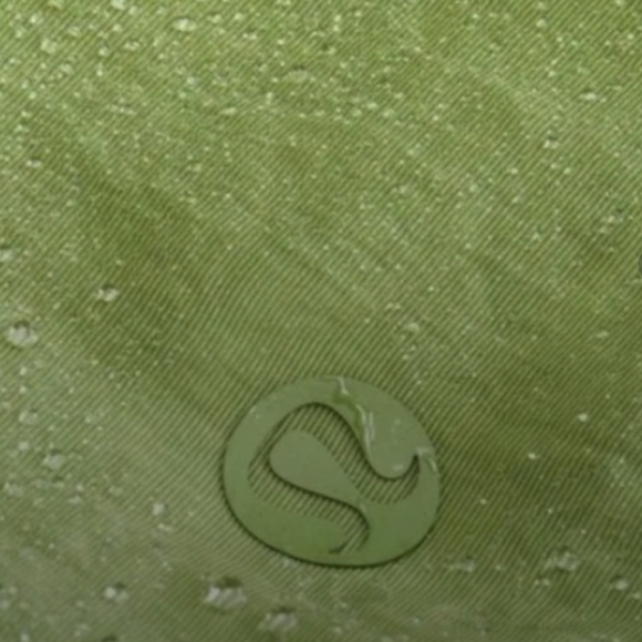 Lululemon Women’s Non-Stop Bomber Jacket Size 8 Reversible Green Foliage - Picture 4 of 13